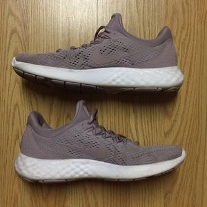 Nike Lunar Skyelux Women’s Running Shoe